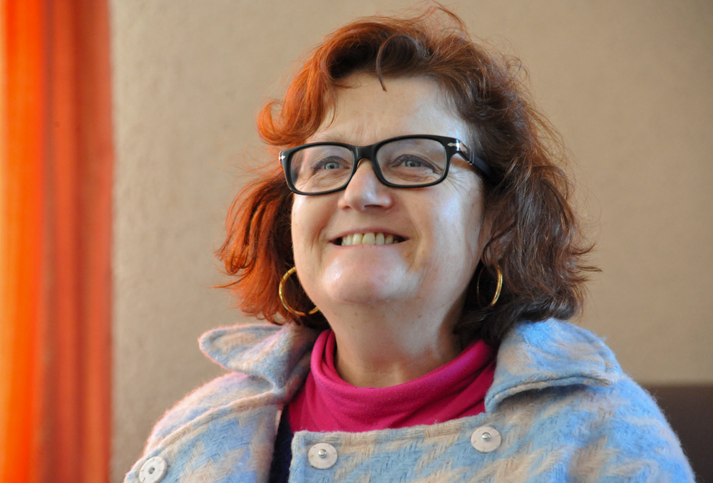 St Germier (79340)-2 mars 2016-Nathalie Lanzi, Vice Présidente de la région APCL encourage le chantier de la commune © Louise Baheux